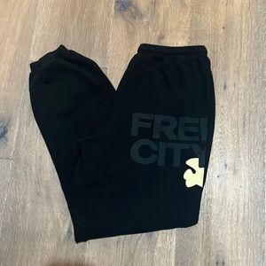 Freecity black sweatpants size medium… perfect condition